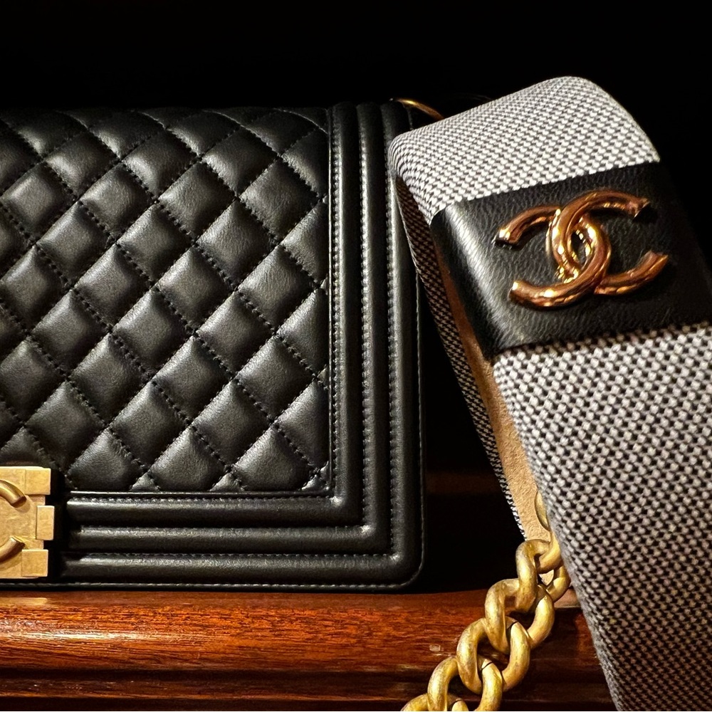 CHANEL Like Head Band with Gold Hardware